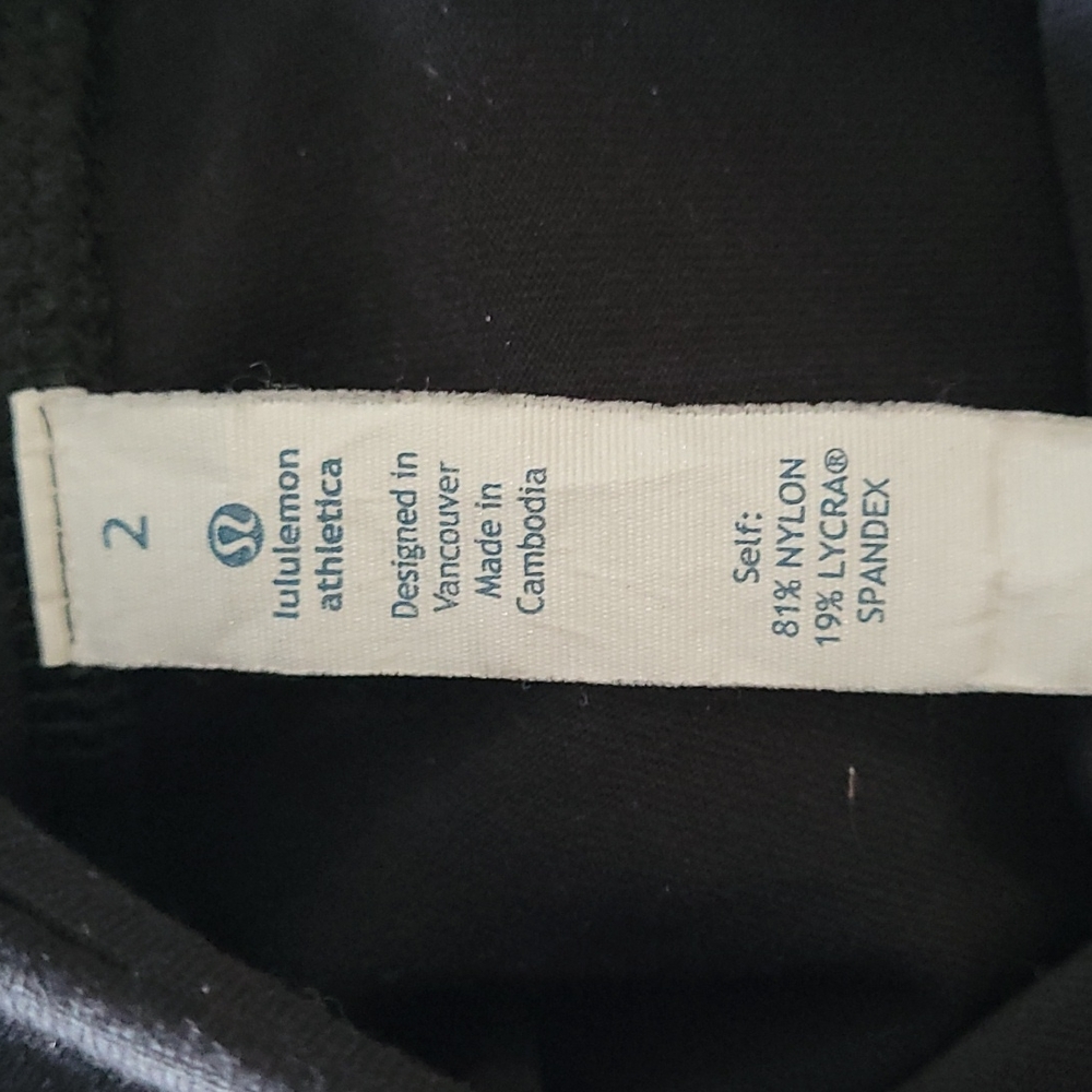 LULULEMON Split Leg Cropped Capri Pants - Picture 7 of 9